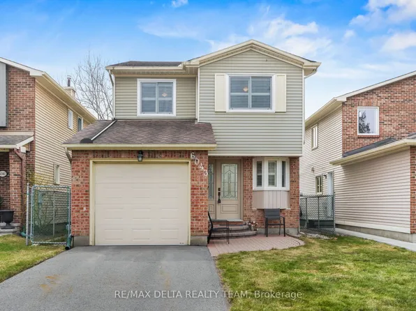 6043 Valley Field Cres, Ottawa, ON K1C 5P2