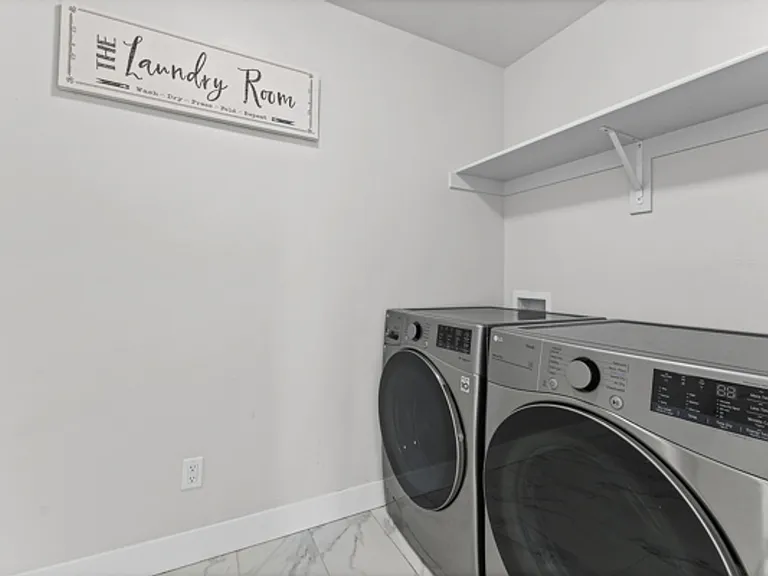 2877 S Greenhead Dr — Photo 9