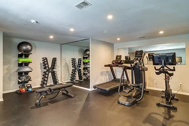 1801 Haddon Hall Dr — Photo 19