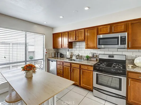 2910 S Greenville St Unit C, Santa Ana, CA 92704