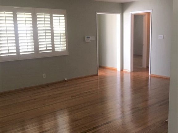 5th image of 3825 S Sycamore Ave