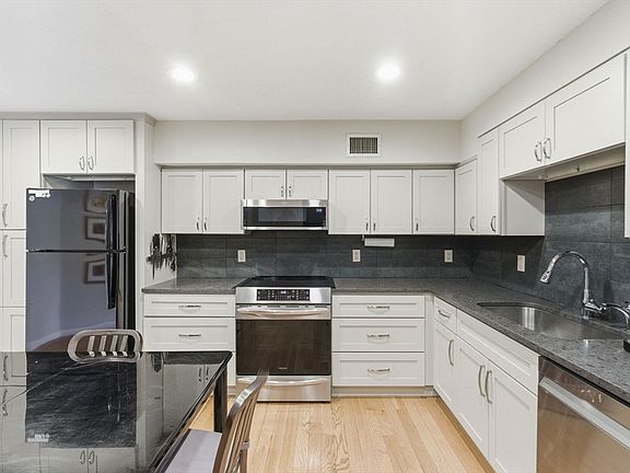 3rd image of 1475 Massachusetts Ave APT 467