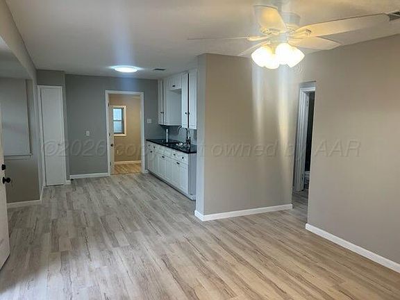 3rd image of 4019 Gables St