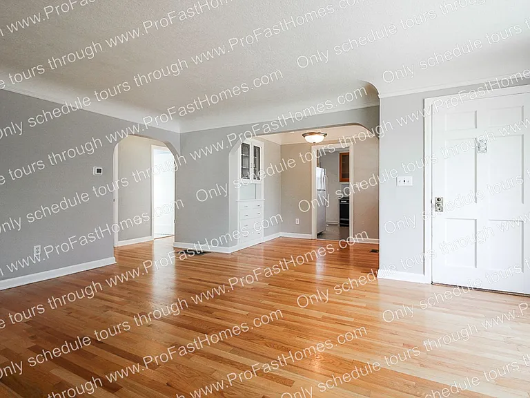 616 SW Moss St — Photo 16