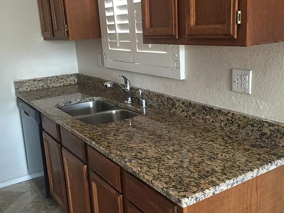 Kitchen Granite Counter