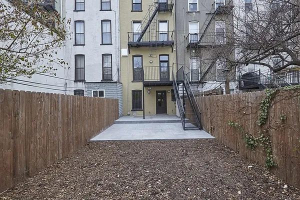 Rented by Brown Harris Stevens | media 19