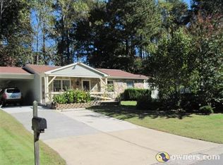 1437 Saddle Ct, Norcross, GA 30093