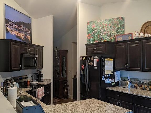 5th image of 103 Darlington Ct