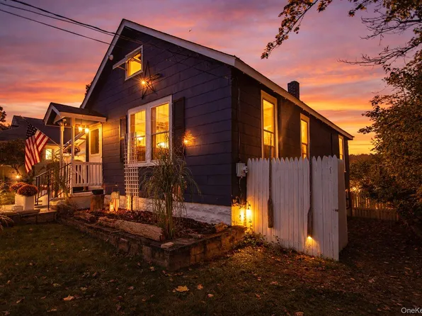 19 Lewis Street, Otisville, NY 10963