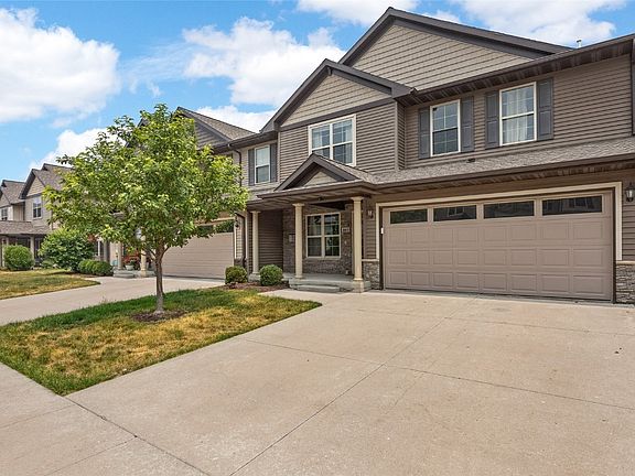 2nd image of 460 Churchill Dr