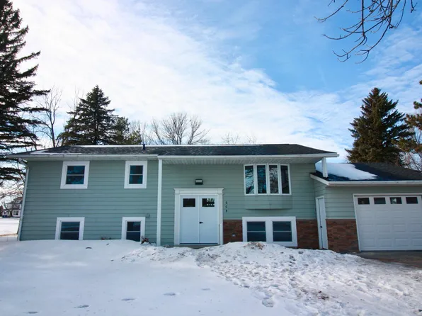 604 6th St, Wyndmere, ND 58081