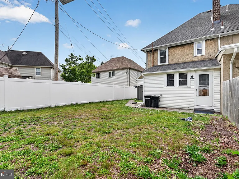 223 Noreg Pl — Photo 34