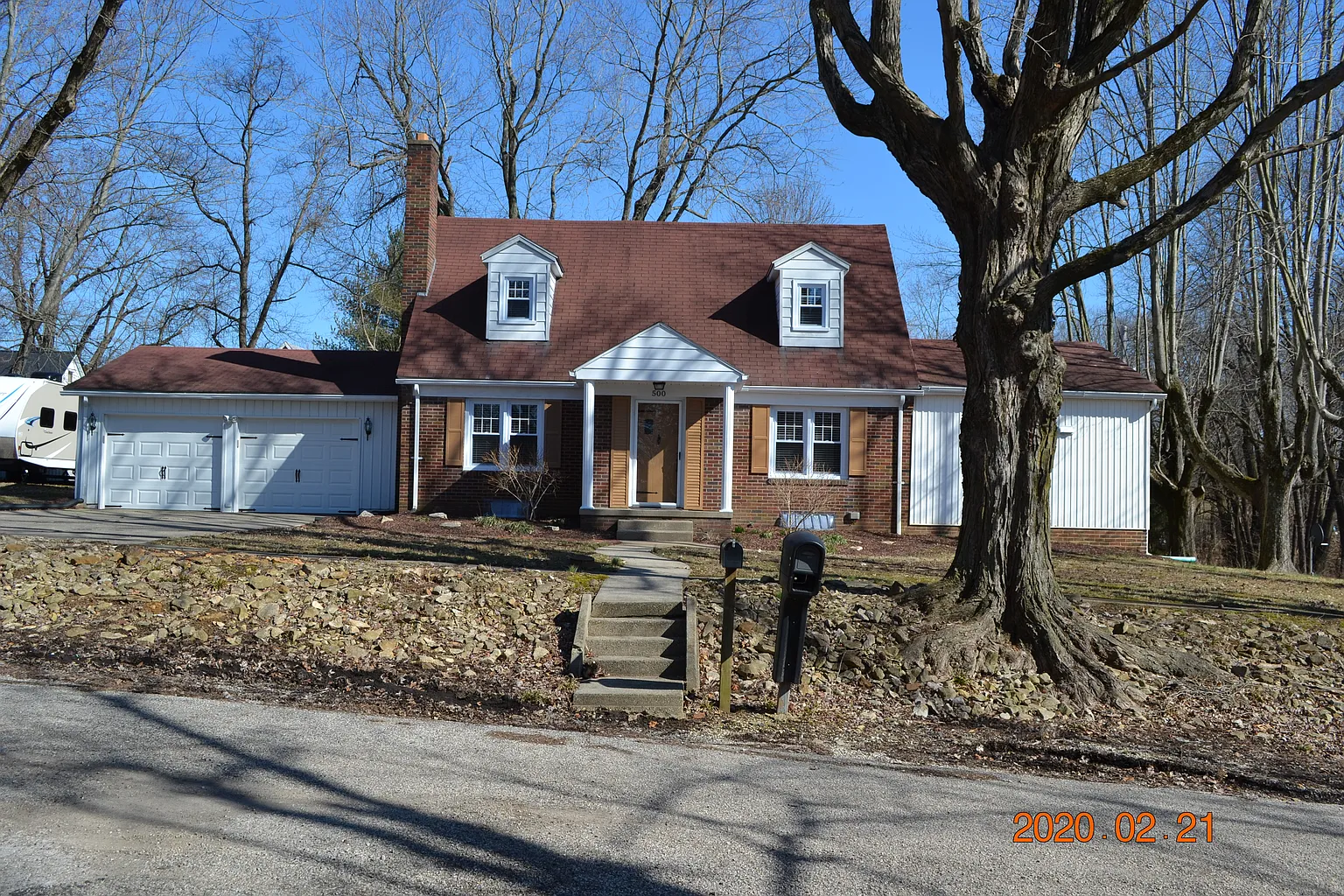 500 N Hickory St photo 1