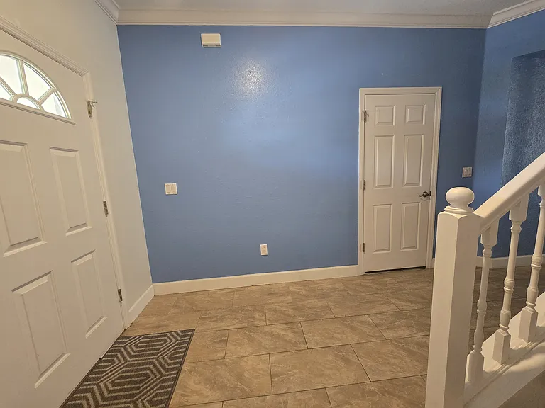 802 King Neptune Ln — Photo 4
