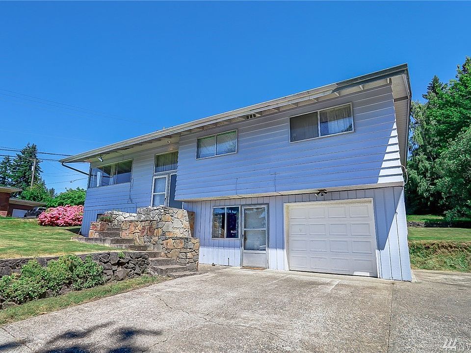 1st image of 404 N 17th Ave