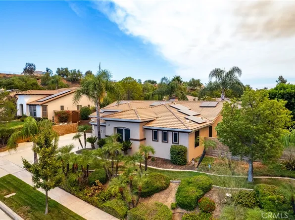 1789 Kapalua Bay Ln, Corona, CA 92883