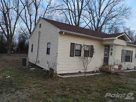 4th image of 1406 Vincent St