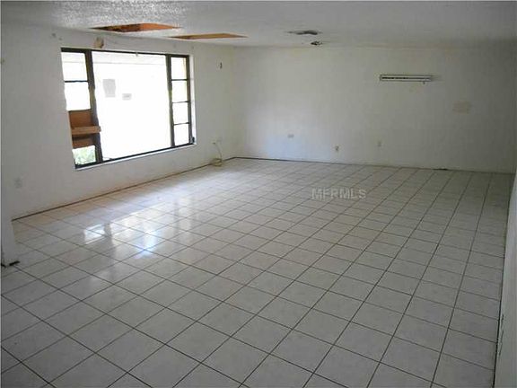 5th image of 7270 S Leewynn Dr