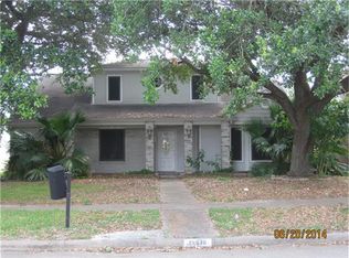 15338 Silverman St, Webster, TX 77598