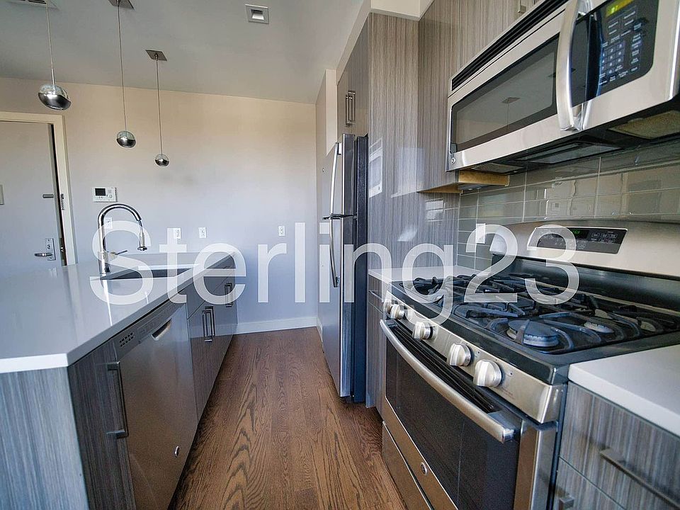 1st image of 27-18 Hoyt Ave S #4B