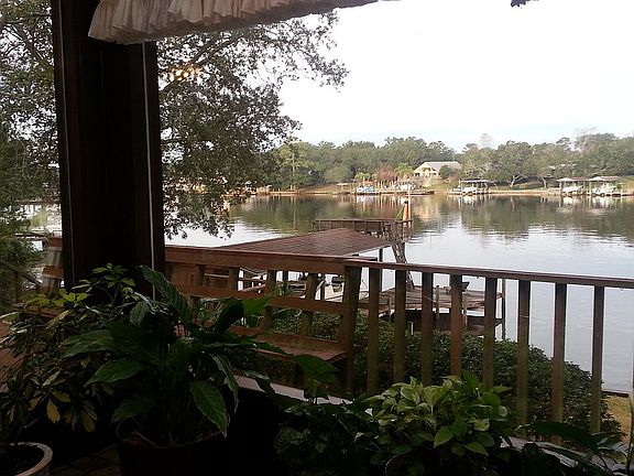 4th image of 225 Natures Trail Ct