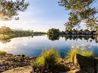 7904 Abalone Cove Dr, Las Vegas, NV 89128