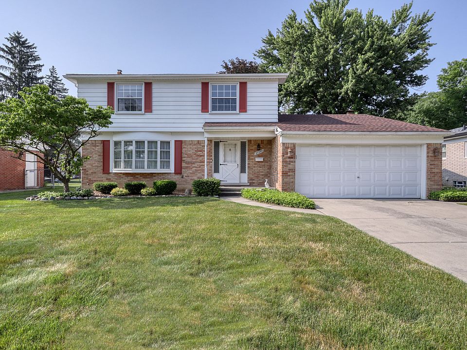 1st image of 37555 Ladywood St