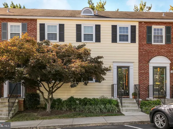 5048 Bradley Blvd, Chevy Chase, MD 20815