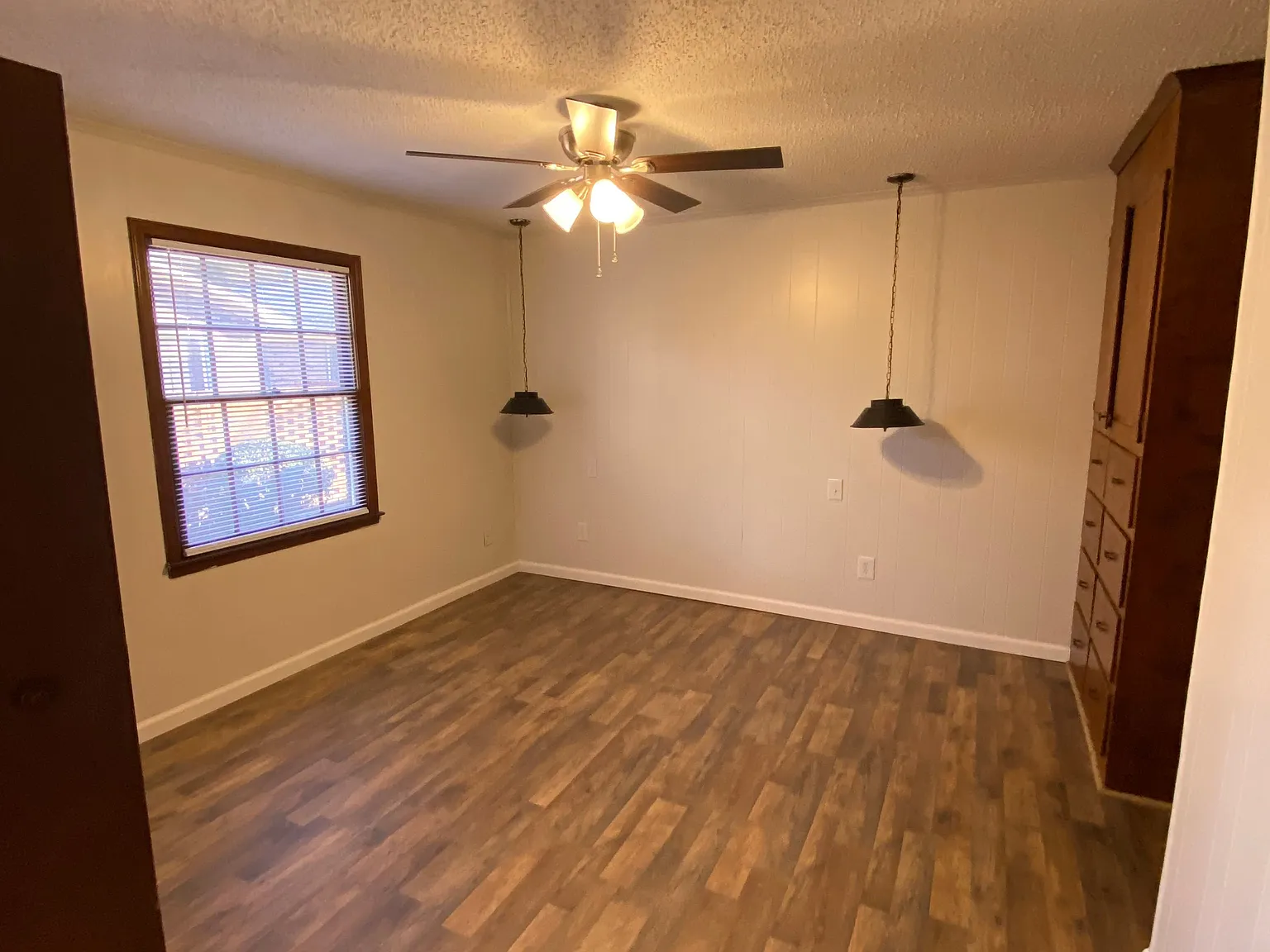Timberlane Apartments — Photo 4