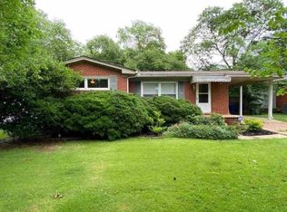 702 Peck Rd NE, Huntsville, AL 35801