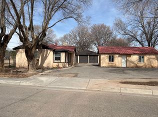2929 Floral Rd NW #1, Albuquerque, NM 87104