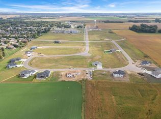 208 W Willow Trl, Crooks, SD 57020
