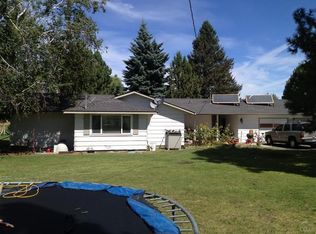 6661 SW Quarry Ave, Redmond, OR 97756