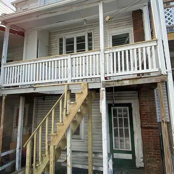 307 W Centre St — Photo 23