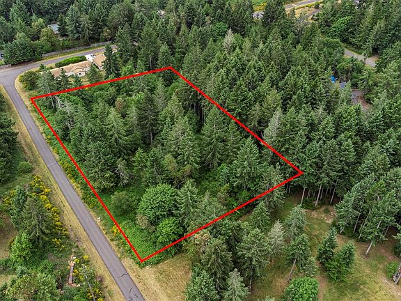 5th image of 2916 200th Avenue SW