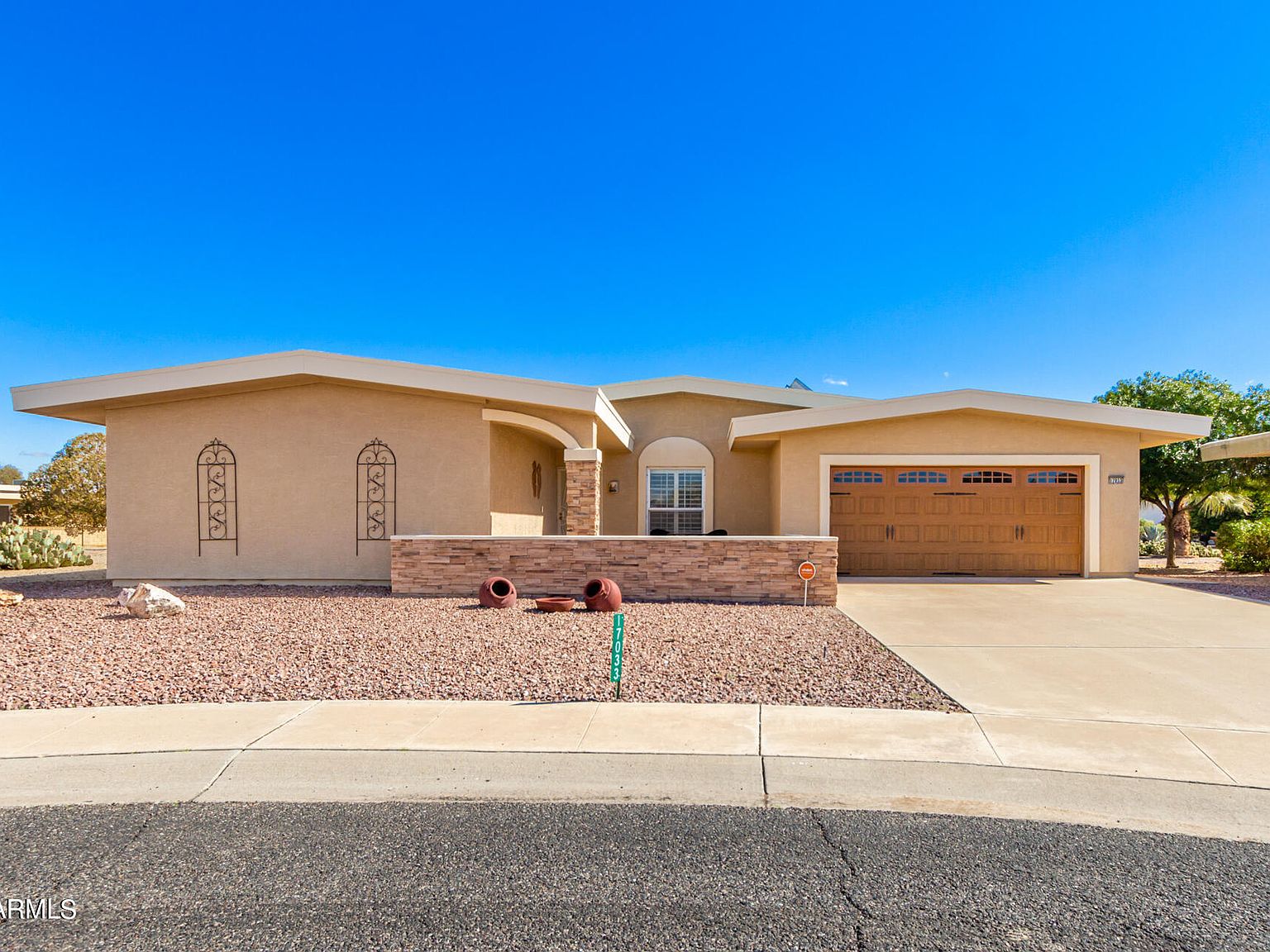 17033 N Joshua Tree Ct, Sun City, AZ 85373 Zillow