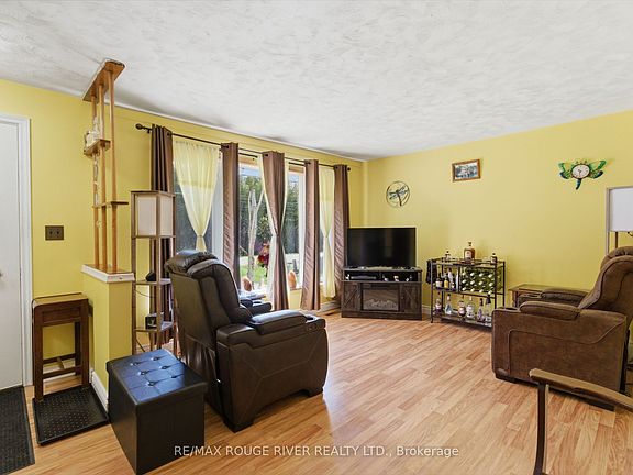 5th image of 3856 Solina Rd
