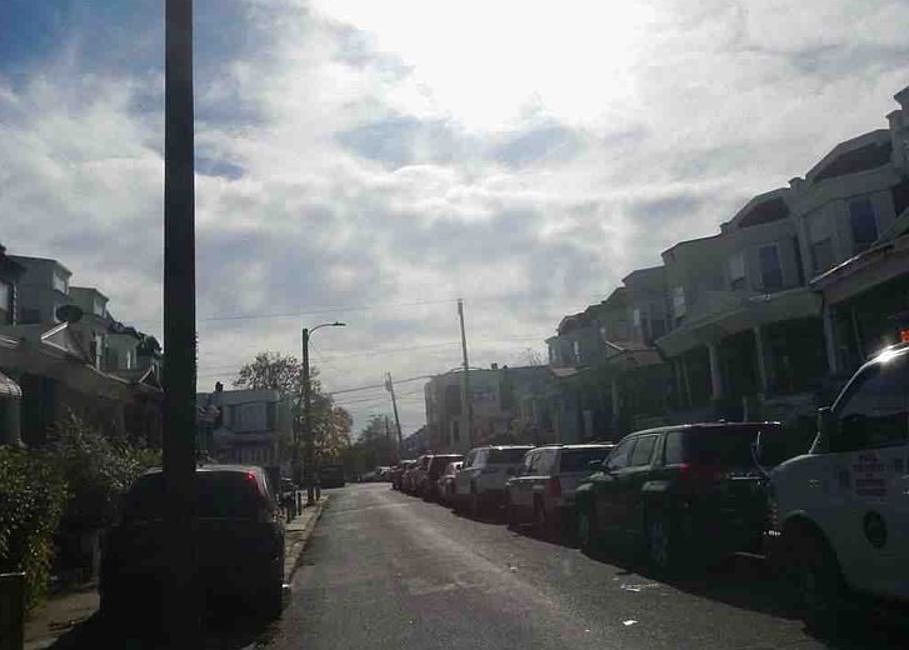 Exterior Neighborhood (street photo)