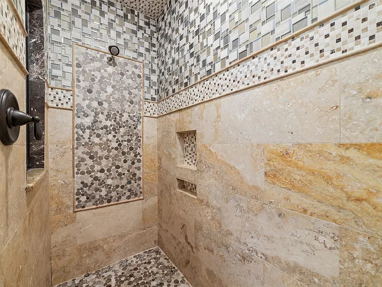 20615 Behrens Pass Ln — Photo 29