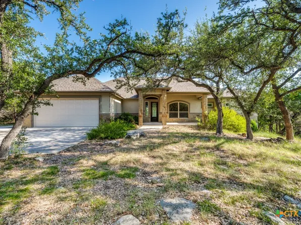 737 Flaman Rd, Canyon Lake, TX 78133