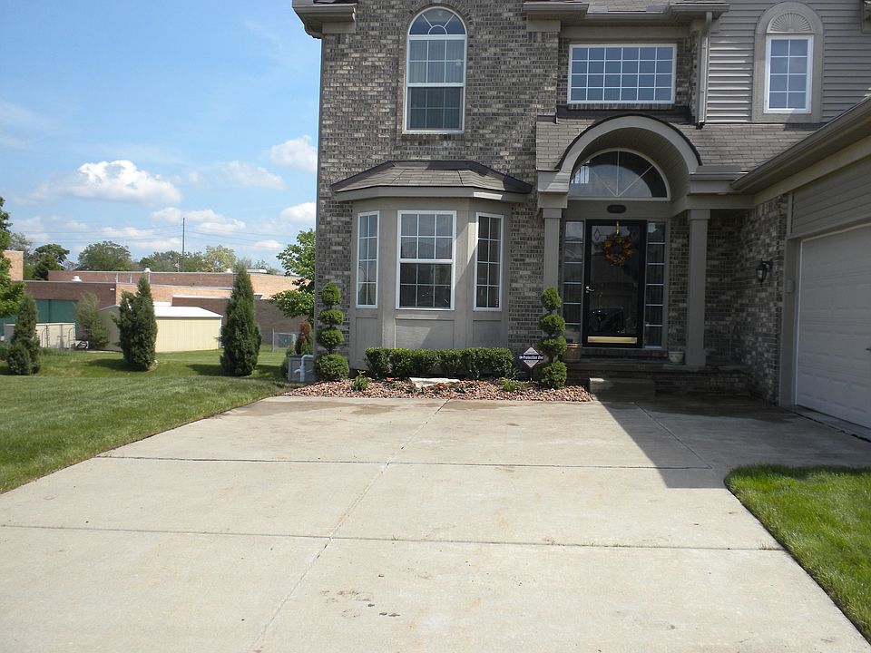 1st image of 465 Kongoni Dr
