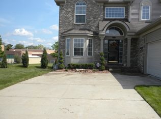465 Kongoni Dr, Pontiac, MI 48341