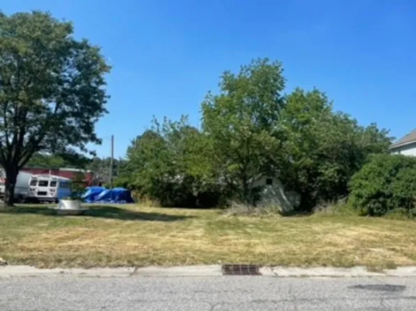 728 Kilby Ave, Suffolk, VA 23434