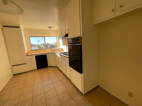 2nd image of 460 W Doran St #211