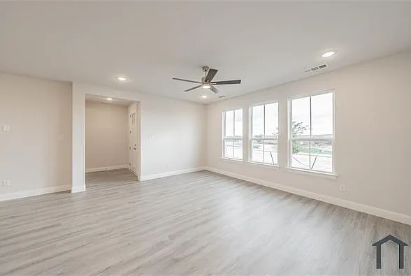 9609 Thorncrown Ln — Photo 27