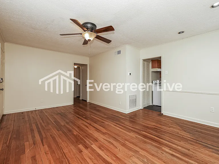 5338 Rawlings Dr — Photo 3