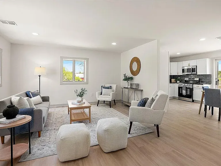 9780 Courtland Dr NE — Photo 32