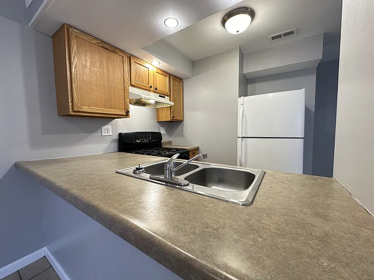 4208 Middlebury Ave #1 — Photo 16