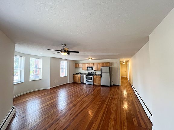 5th image of 2716 Woodburn Ave APT 2
