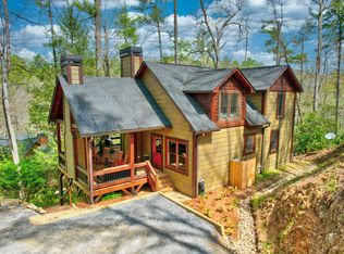 136 Gallery Ct, Ellijay, GA 30540